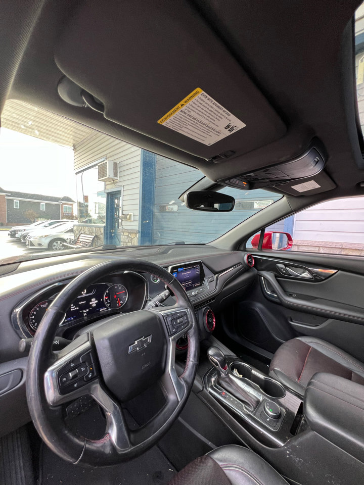 Used 2019 Chevrolet Blazer RS w/ Sun and Wheels Package image 12