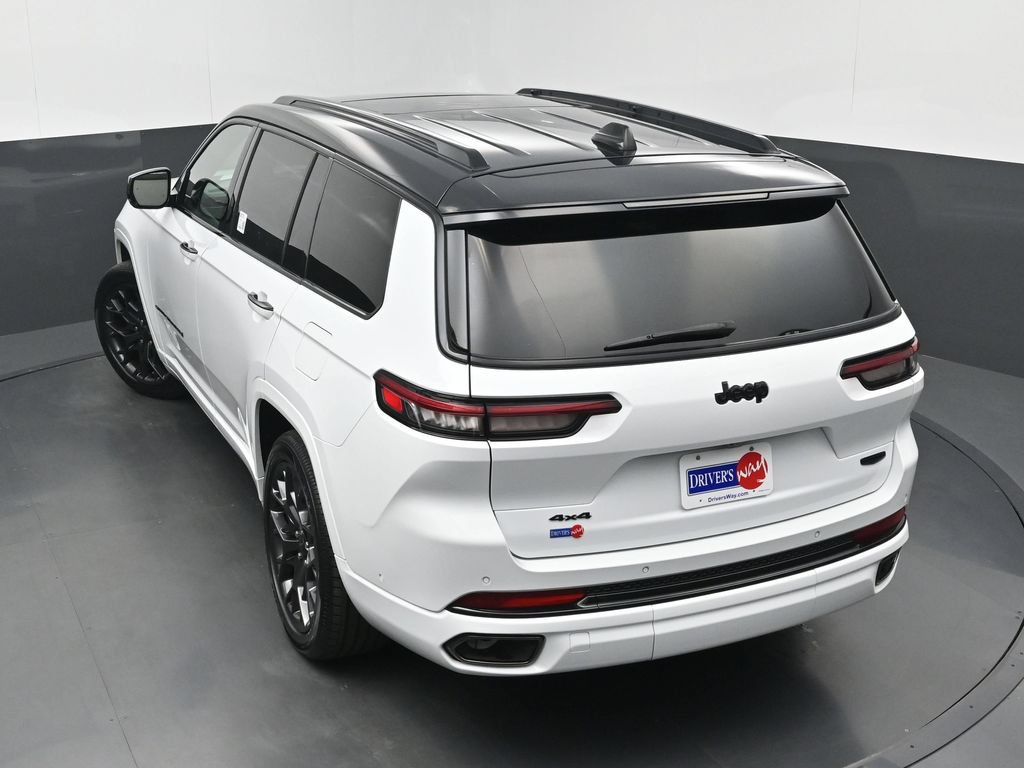Used 2023 Jeep Grand Cherokee L Summit w/ High Altitude Package AWD/4WD image 43