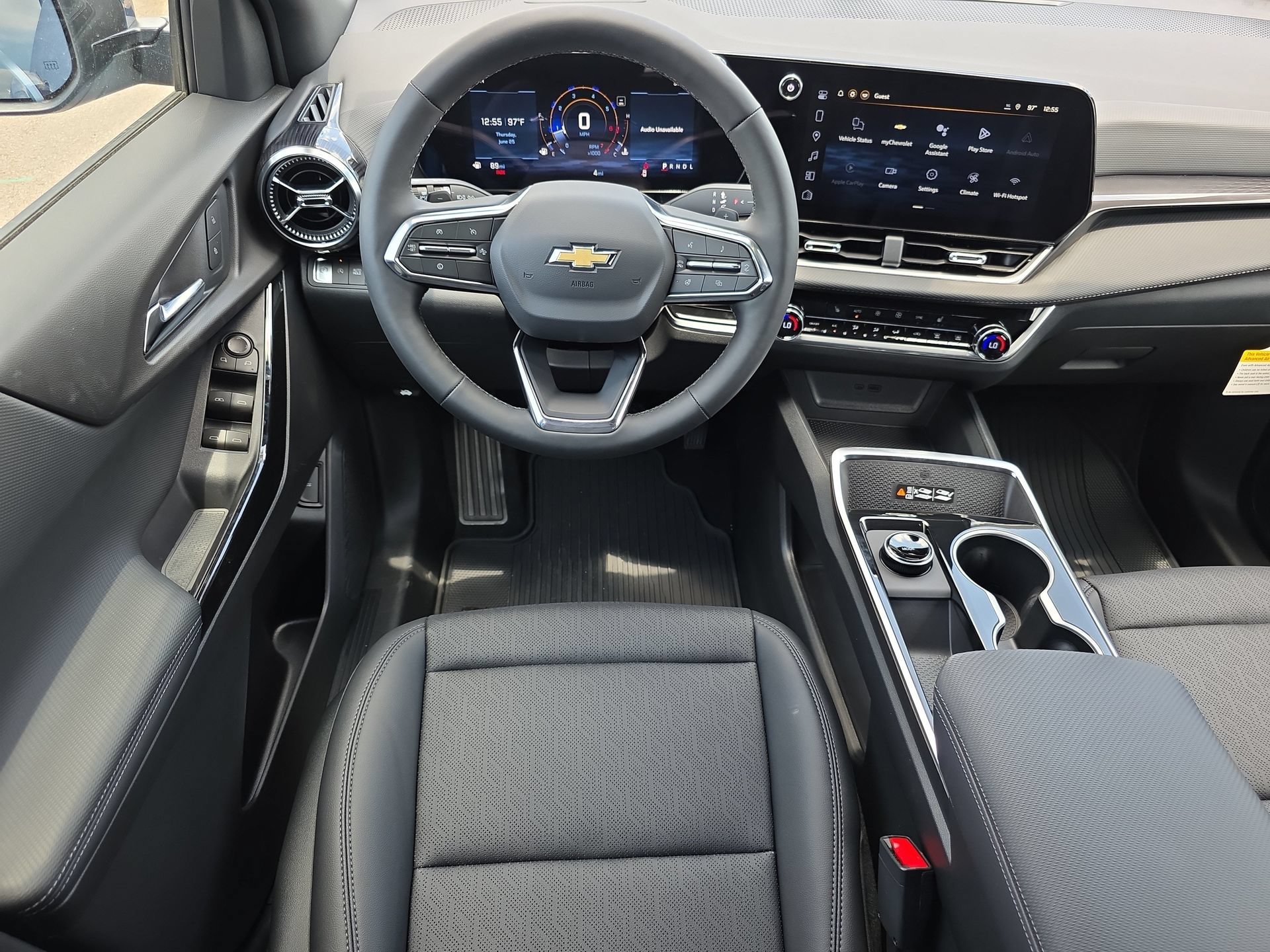 New 2026 Chevrolet Equinox LT w/ Convenience Package II FWD image 12