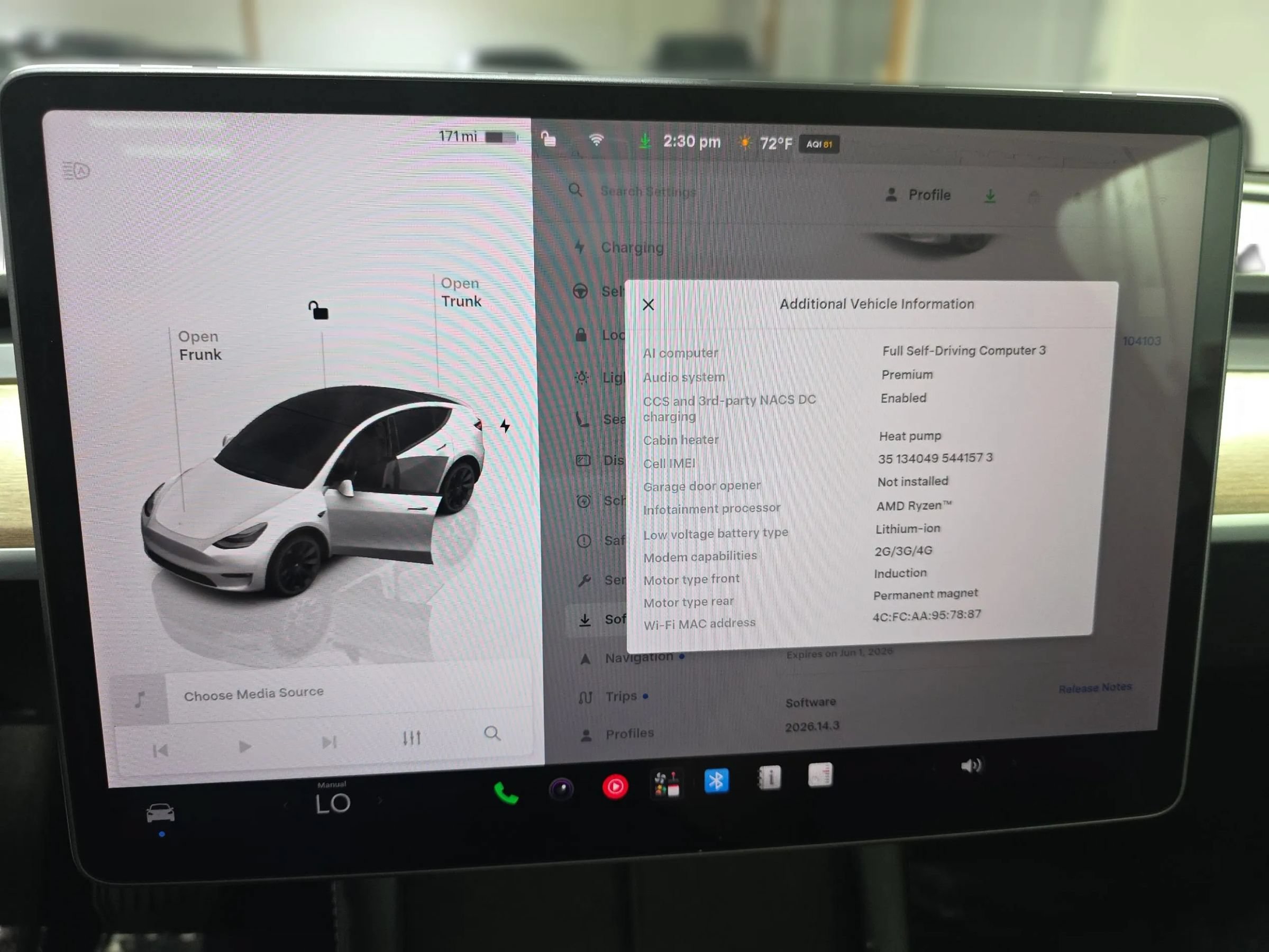 Used 2023 Tesla Model Y Long Range AWD/4WD image 32