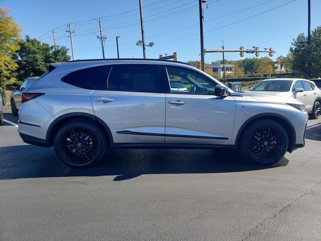 Certified 2026 Acura MDX A-Spec w/ Advance Package AWD/4WD image 11