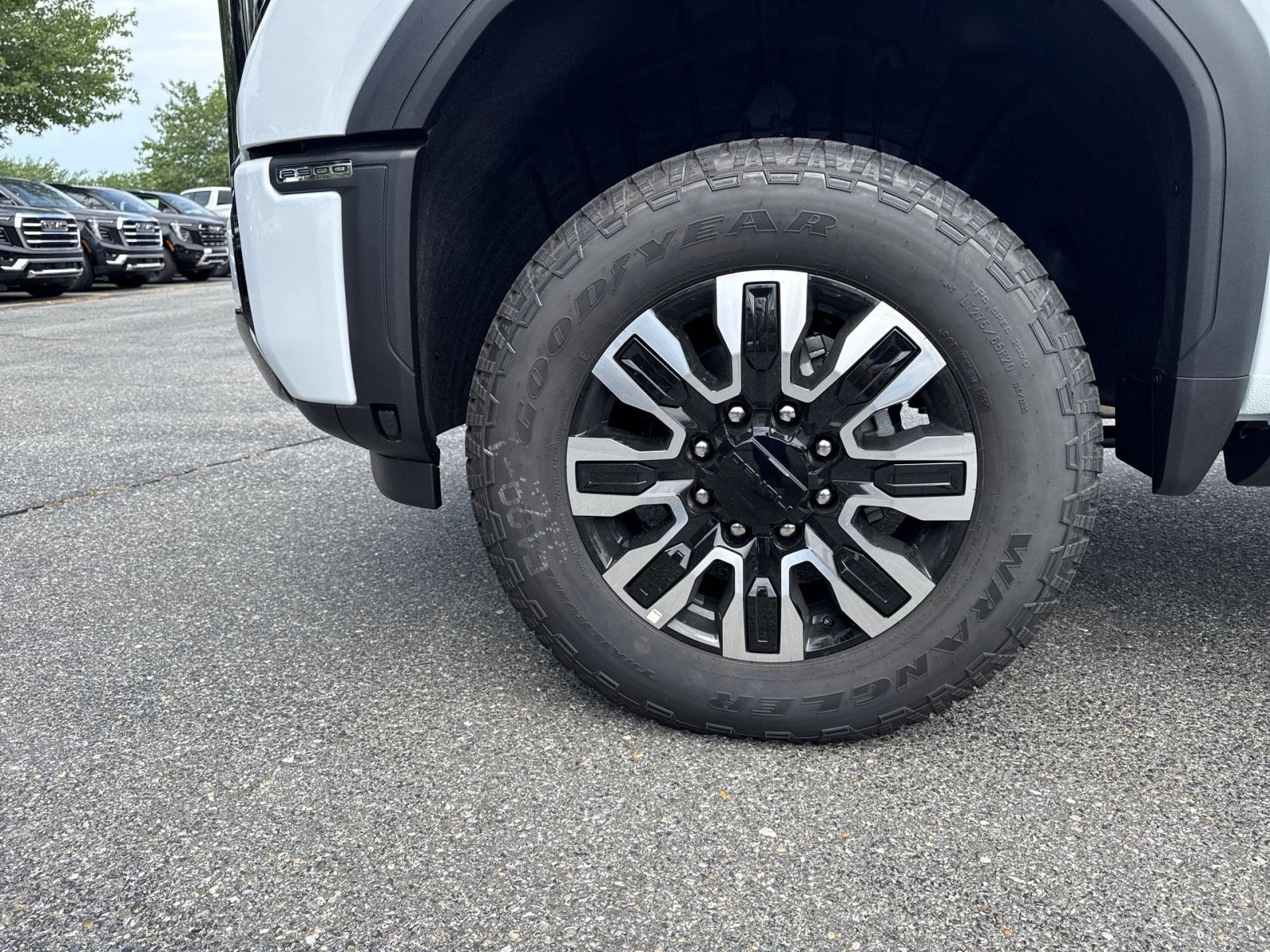 New 2026 GMC Sierra 2500 Denali Ultimate w/ Max Trailering Package AWD/4WD image 8