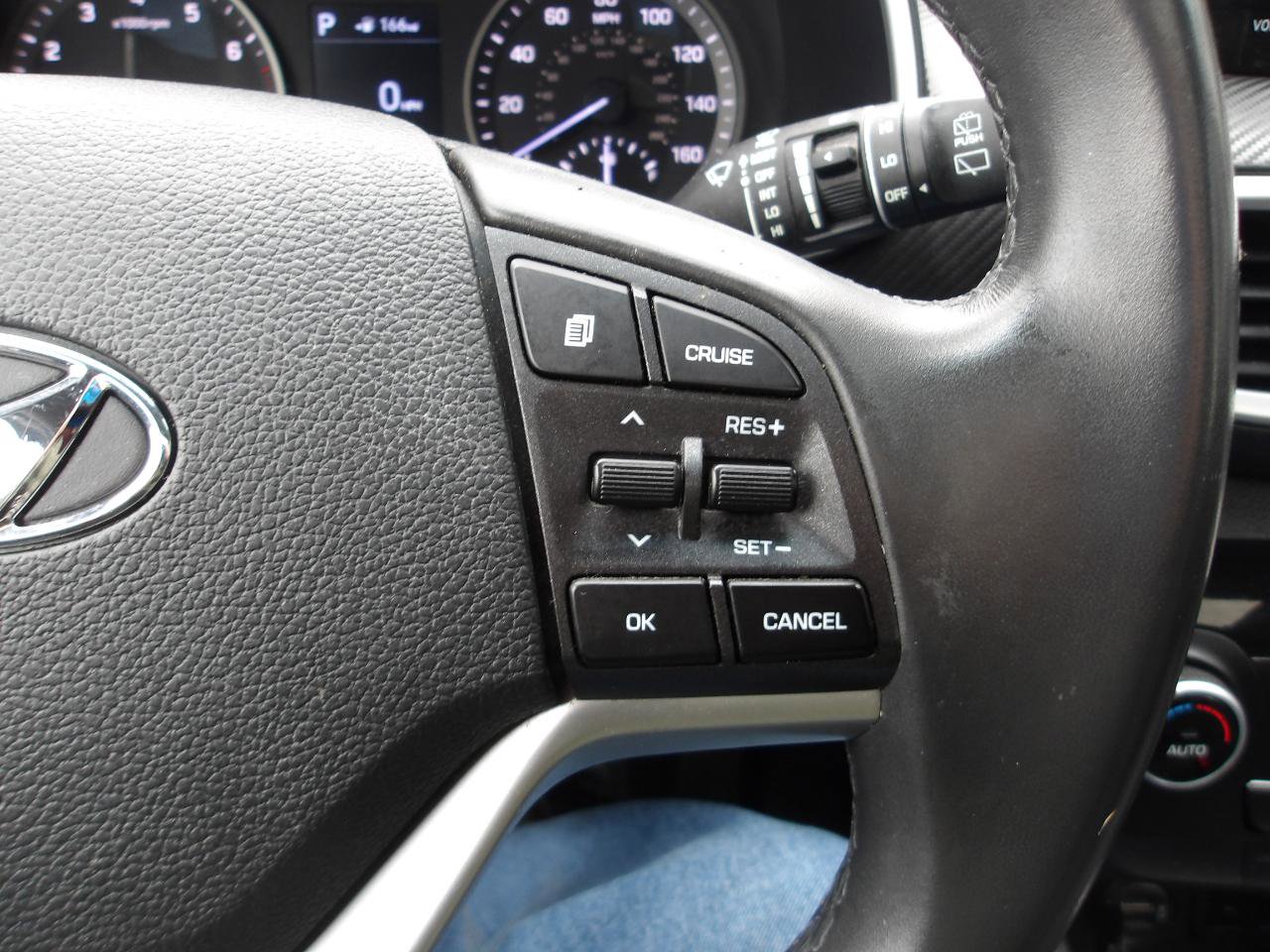 Used 2021 Hyundai Tucson Sport w/ Cargo Package AWD/4WD image 17