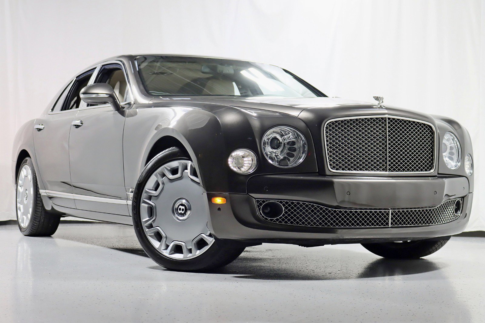 Used 2011 Bentley Mulsanne image 7