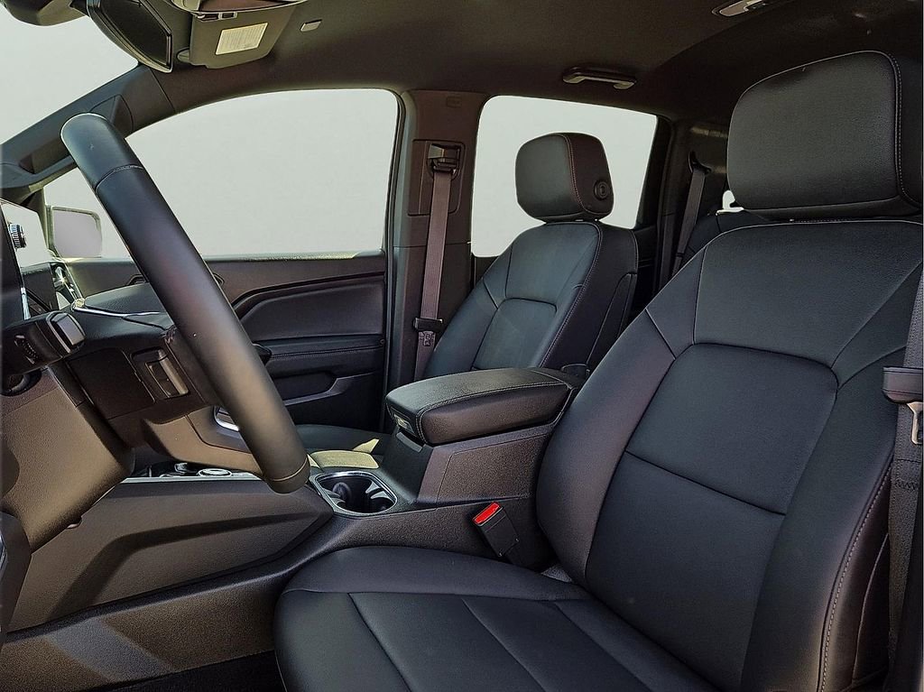 Used 2024 GMC Canyon Elevation w/ Elevation Premium Package image 12