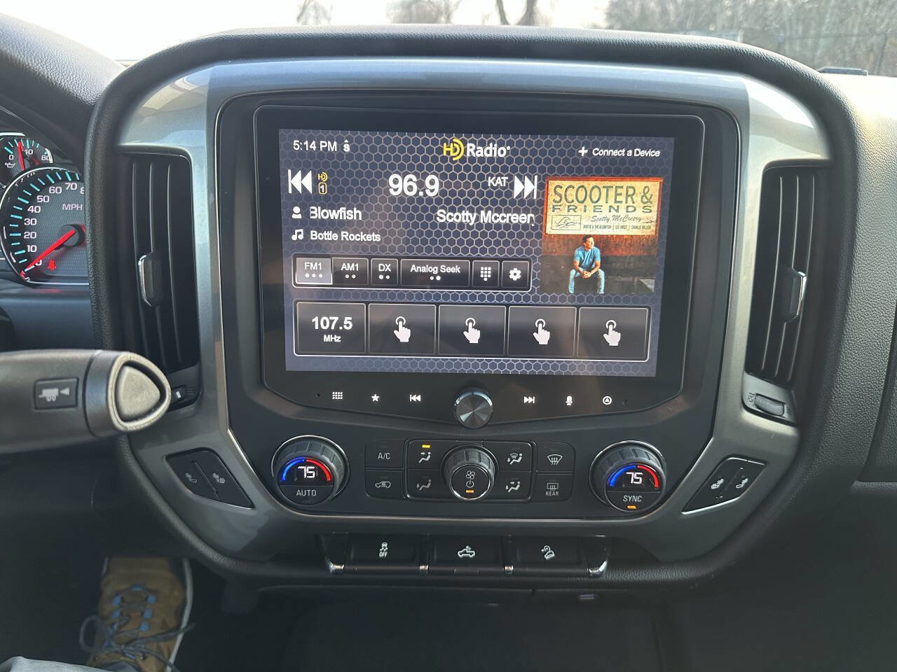 Used 2018 Chevrolet Silverado 1500 LT w/ All Star Edition image 17