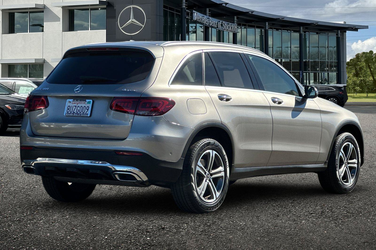 Certified 2021 Mercedes-Benz GLC 300 4MATIC image 4
