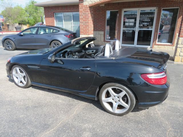 Used 2012 Mercedes-Benz SLK 350 image 17