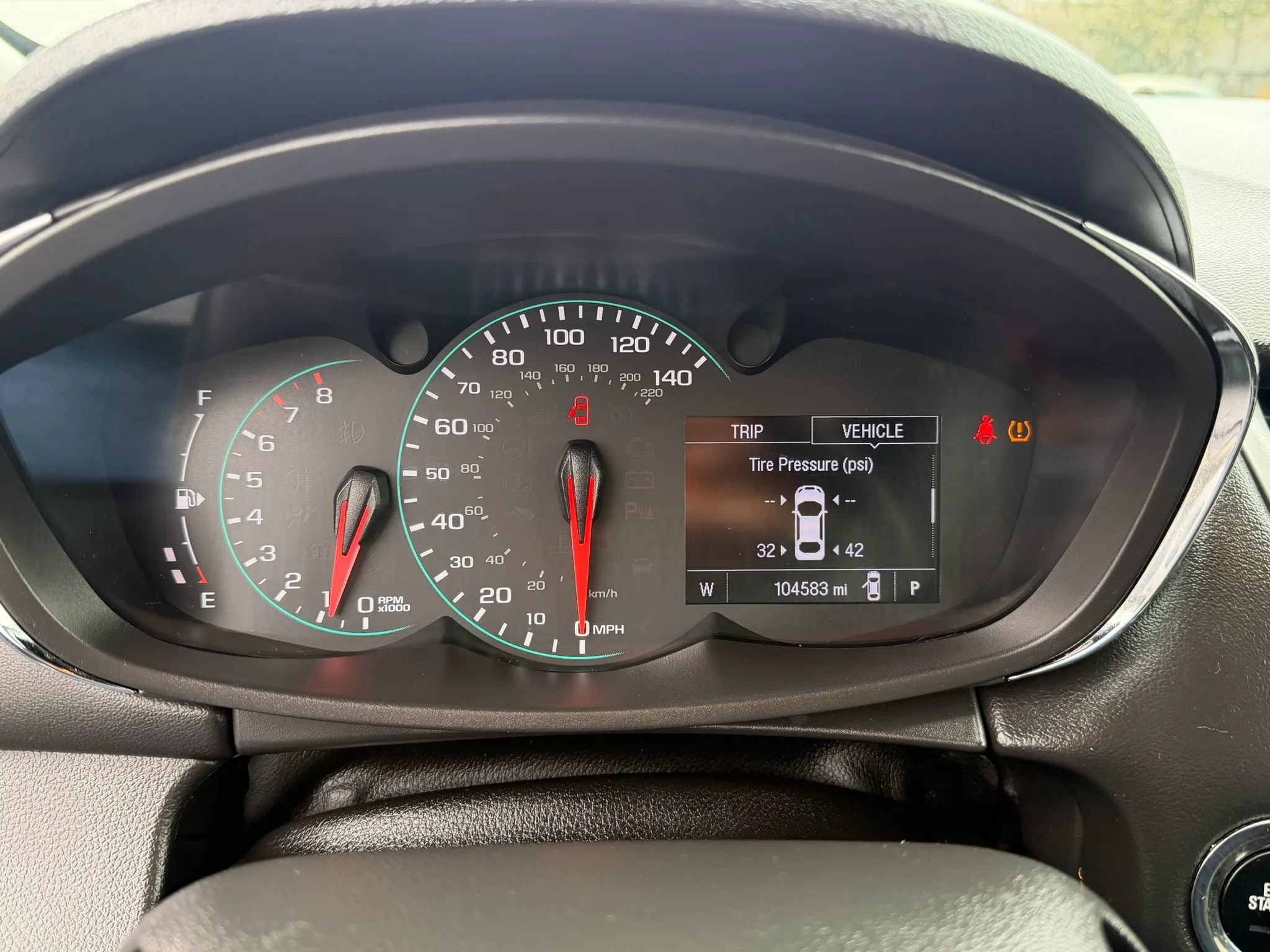 Used 2018 Chevrolet Trax LT w/ LT Convenience Package image 11