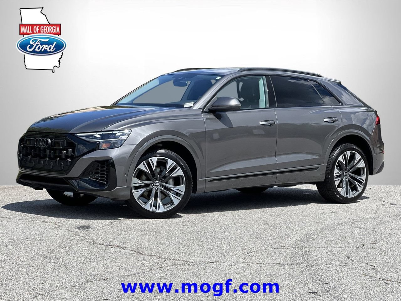 Used 2025 Audi Q8 Premium AWD/4WD image 1