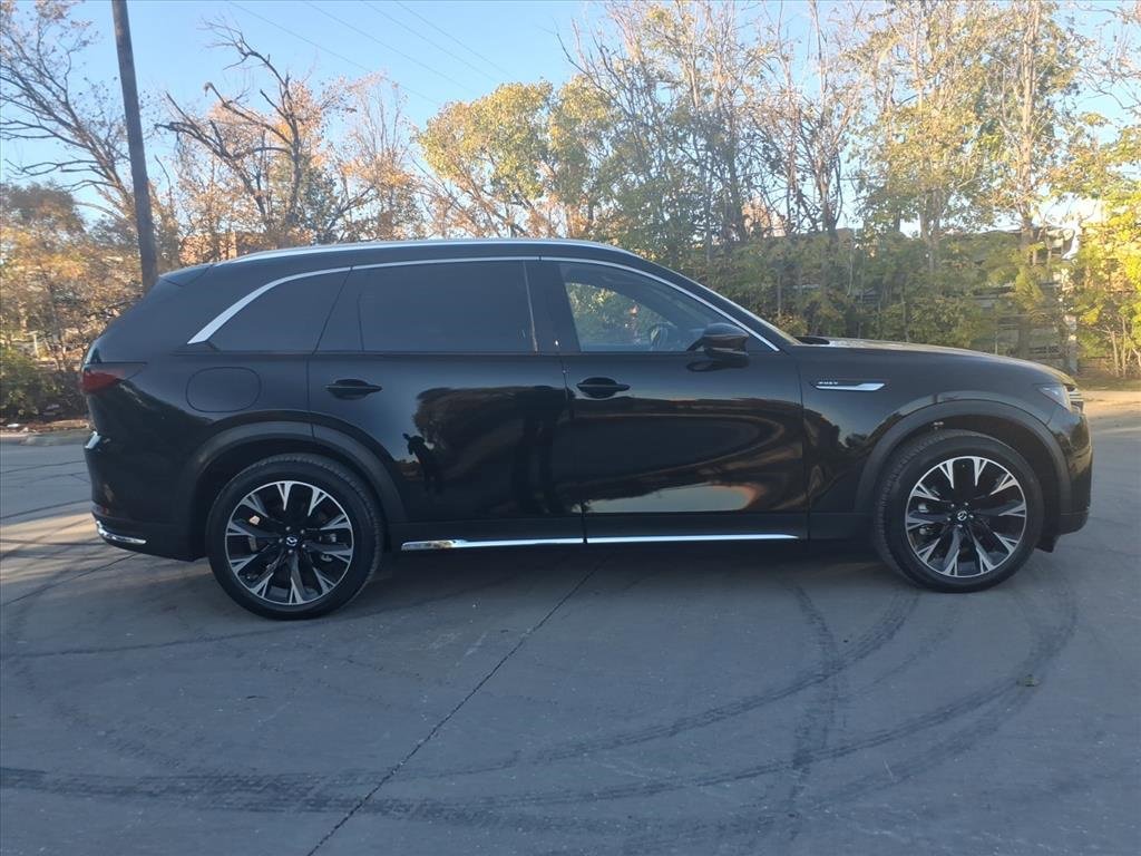 Used 2024 MAZDA CX-90 Plug-In Hybrid w/ Premium Plus image 2