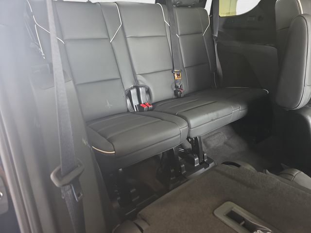 Certified 2024 Cadillac Escalade Premium Luxury AWD/4WD image 12