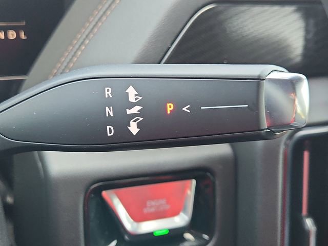 Used 2025 GMC Yukon AT4 image 16