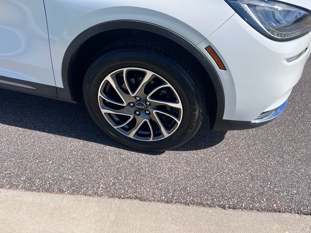 Used 2020 Lincoln Corsair AWD w/ Equipment Group 101A image 28