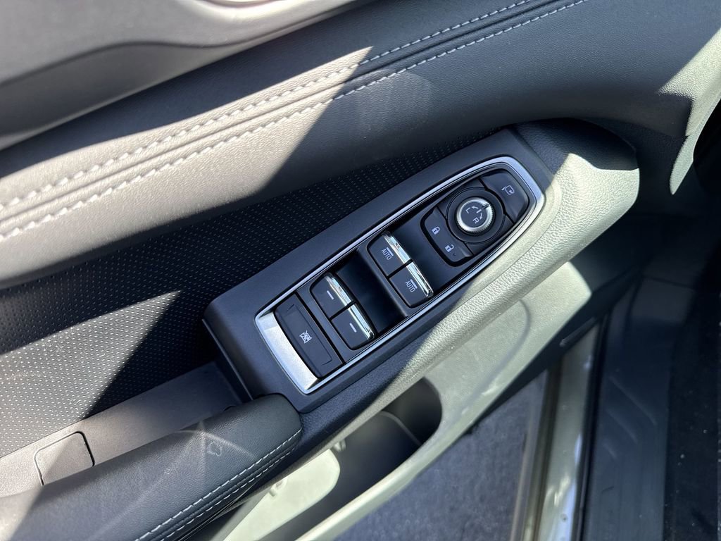 New 2026 Subaru Ascent Limited image 15