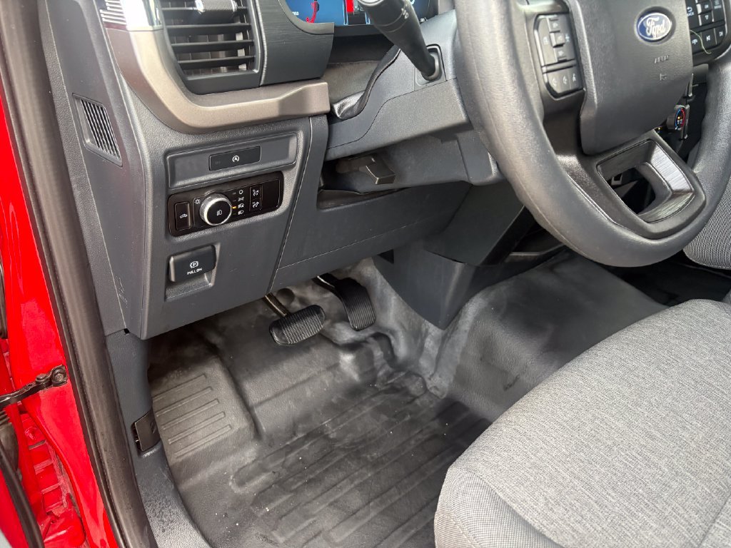 Used 2025 Ford F150 XL w/ Equipment Group 103A High AWD/4WD image 20