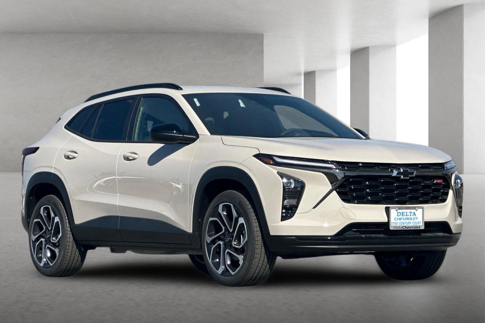 New 2026 Chevrolet Trax RS w/ Driver Confidence Package image 2