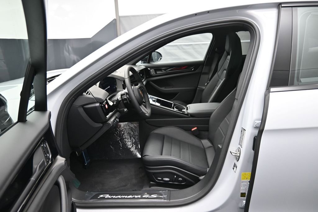 New 2026 Porsche Panamera 4S AWD/4WD image 7
