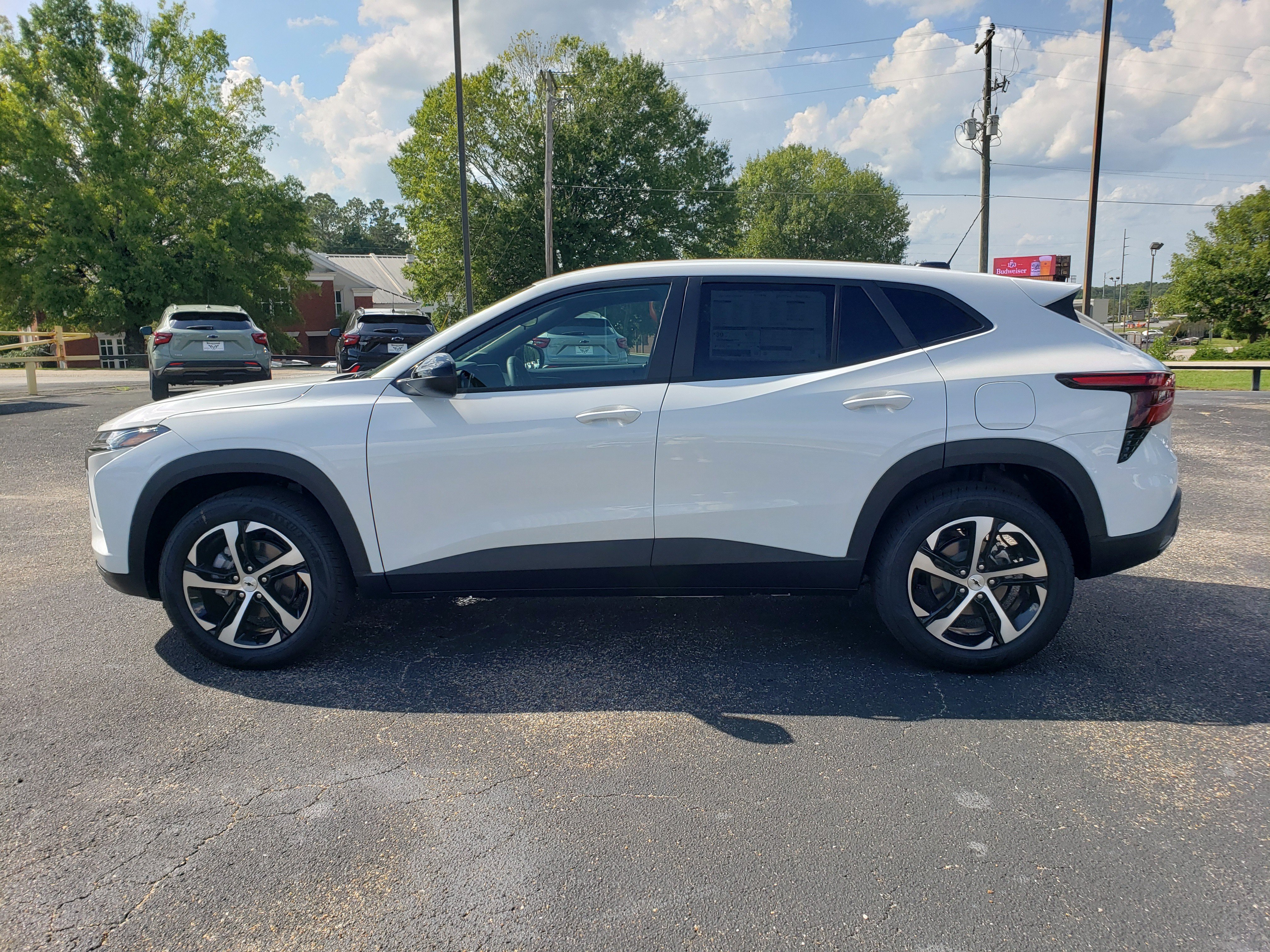 New 2026 Chevrolet Trax RS w/ Driver Confidence Package FWD image 6