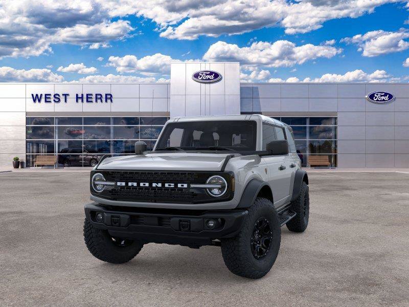 New 2026 Ford Bronco Badlands w/ Sasquatch Package AWD/4WD image 3