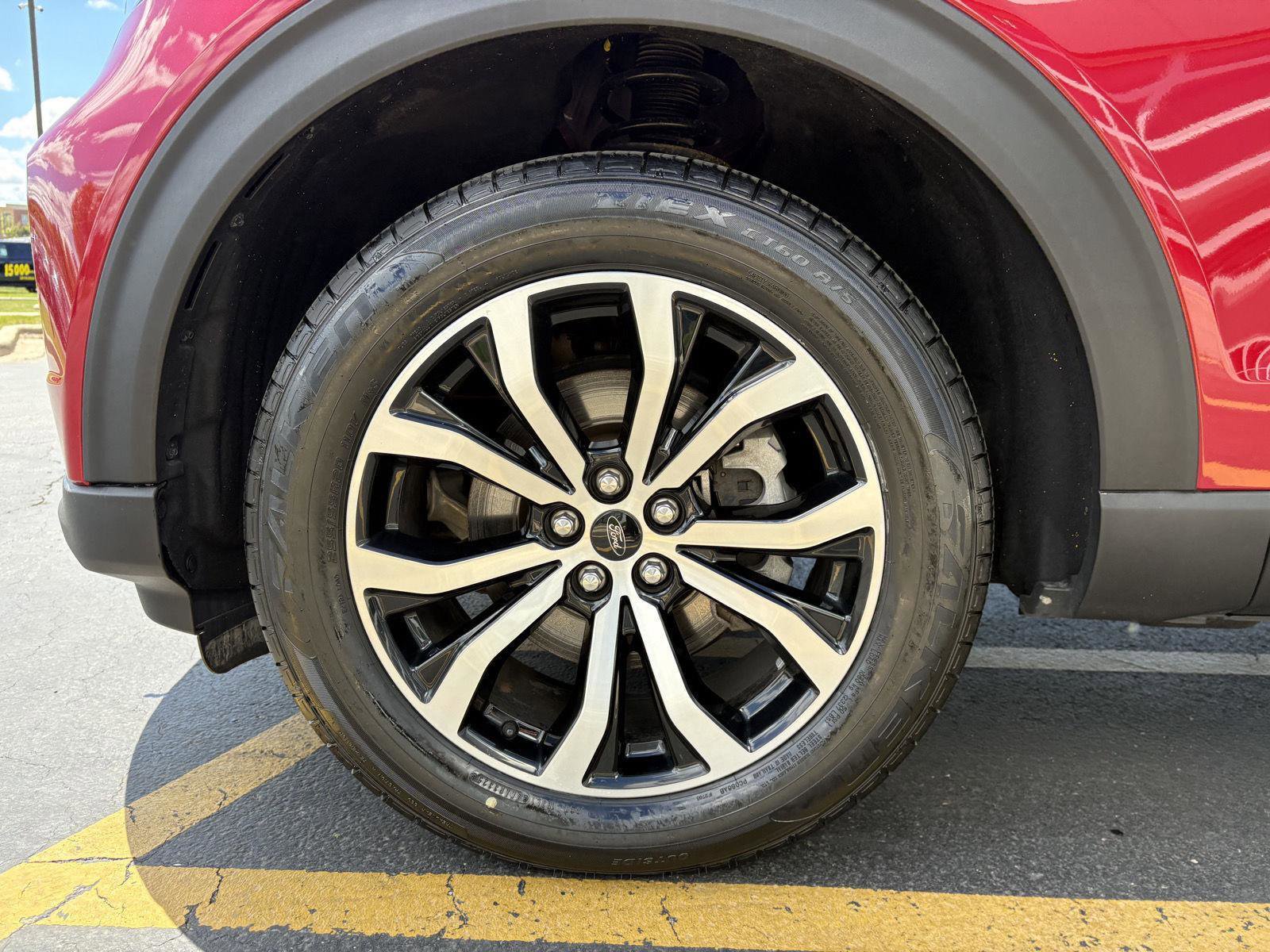 Certified 2023 Ford Explorer ST-Line w/ Class IV Trailer Tow Package AWD/4WD image 26