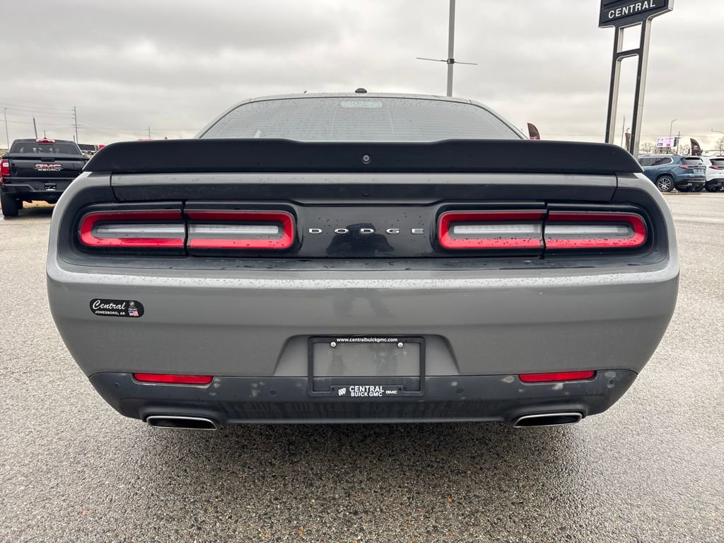 Used 2019 Dodge Challenger GT w/ Blacktop Package image 5
