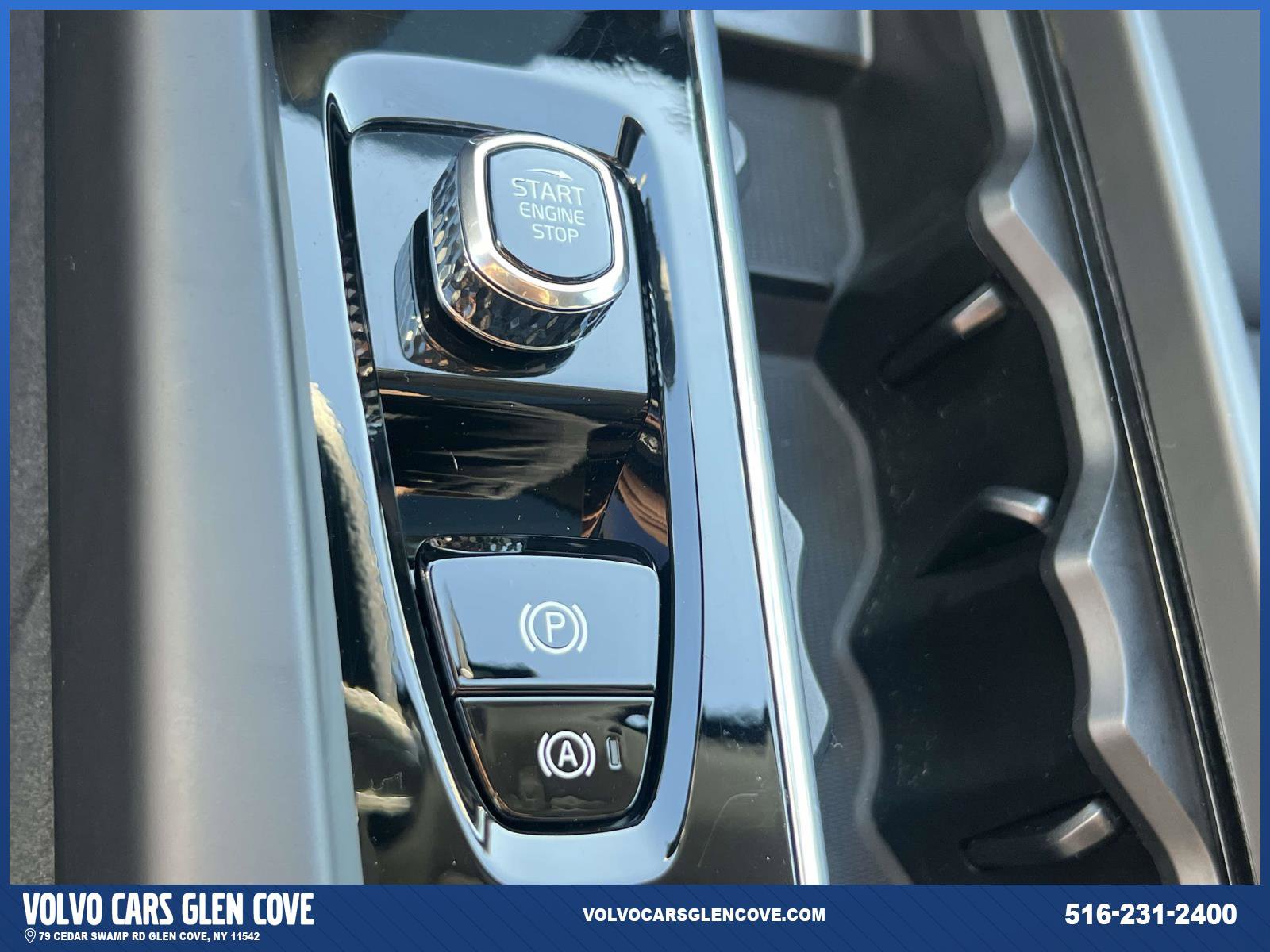 Used 2026 Volvo XC60 B5 Plus w/ Protection Package Premier image 28