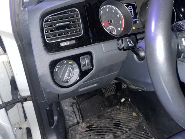 Used 2018 Volkswagen Golf SEL image 14