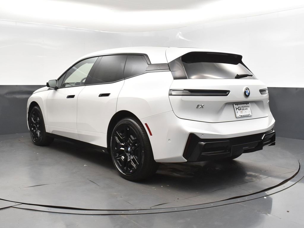 New 2026 BMW iX xDrive60 w/ M Sport Package image 5