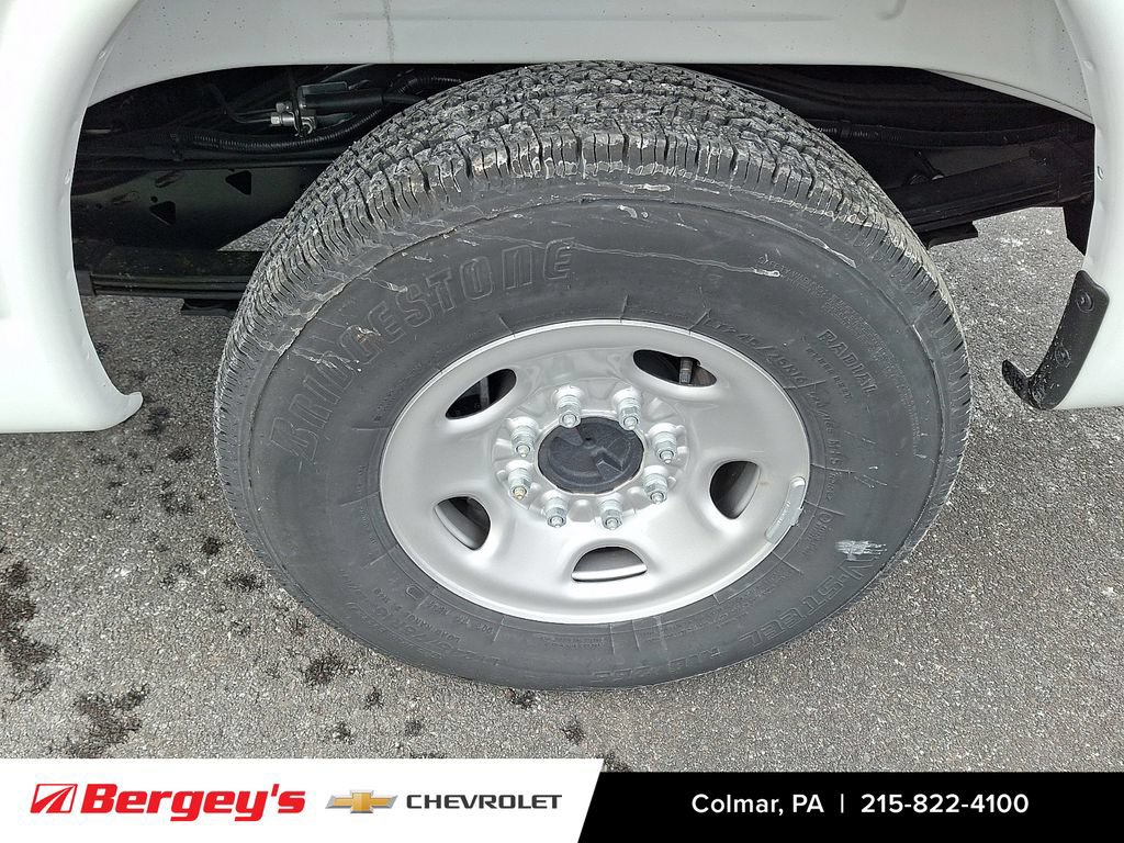 New 2025 Chevrolet Express 2500 w/ Driver Convenience Package RWD image 5