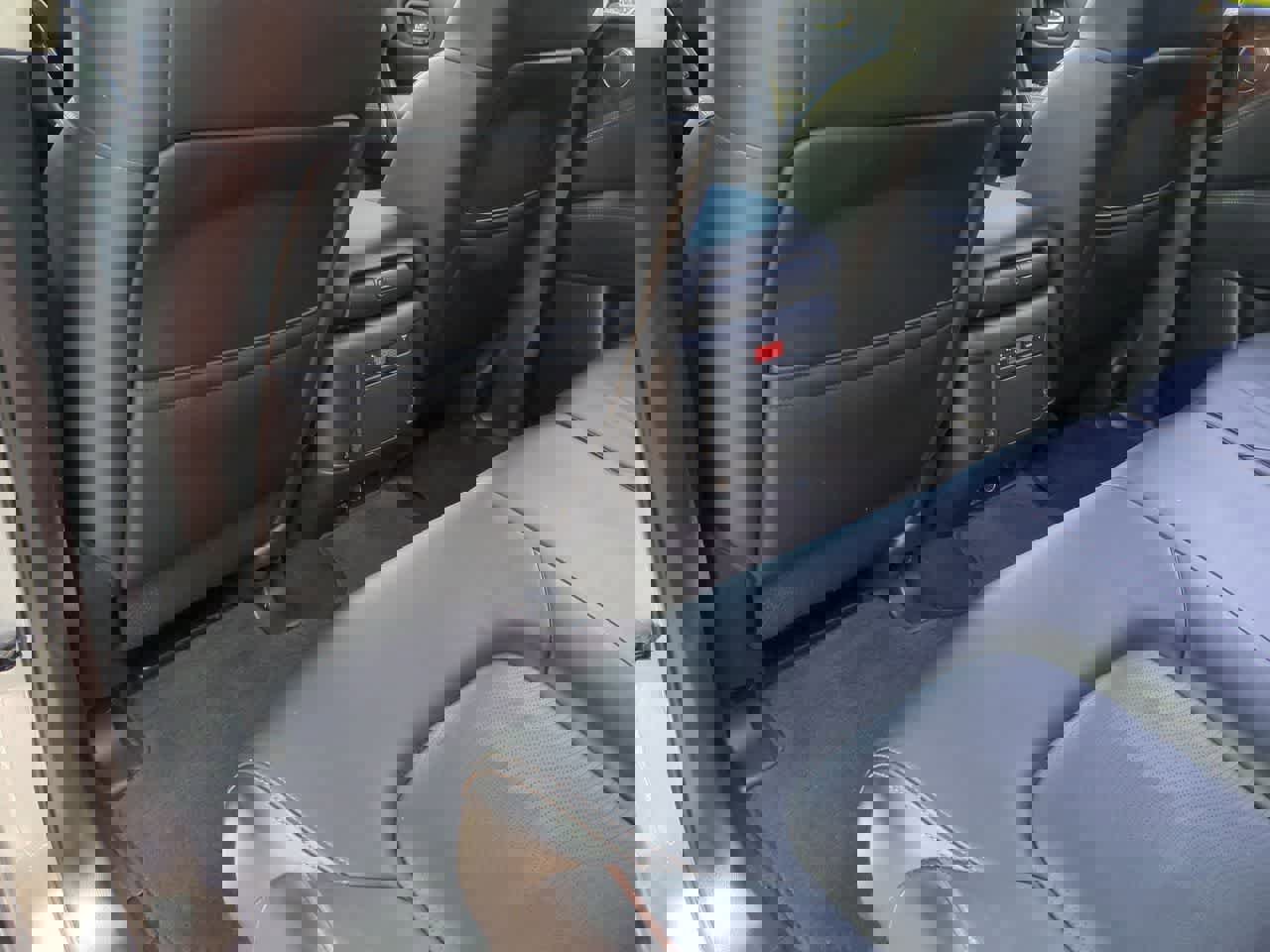 Used 2019 Nissan Armada SL w/ Premium Package image 19