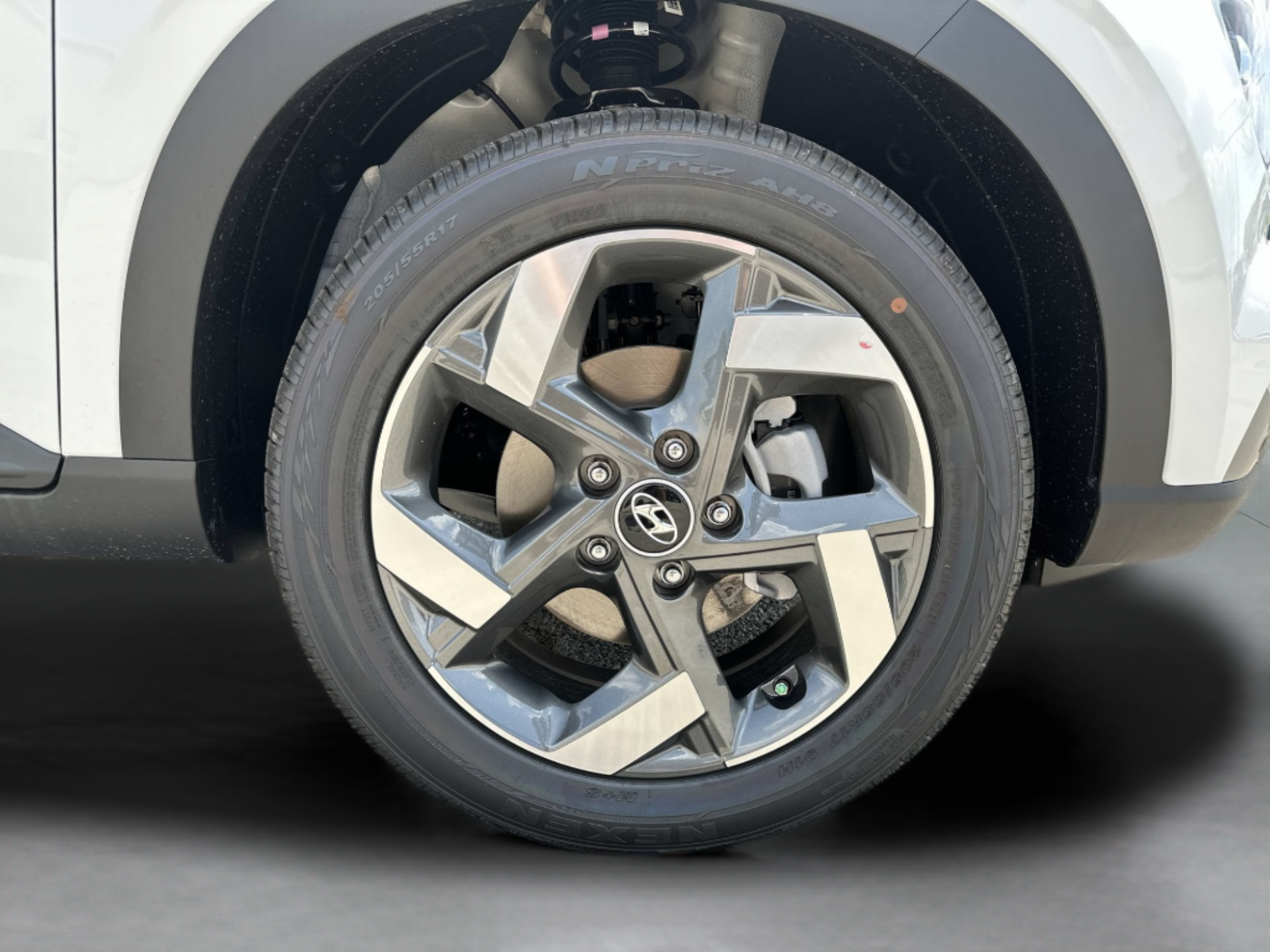 New 2026 Hyundai Venue SEL FWD image 29
