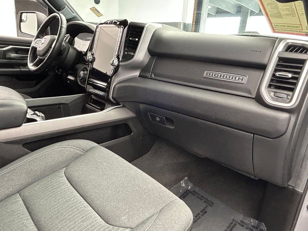 Used 2022 RAM 1500 Big Horn w/ Night Edition RWD image 43