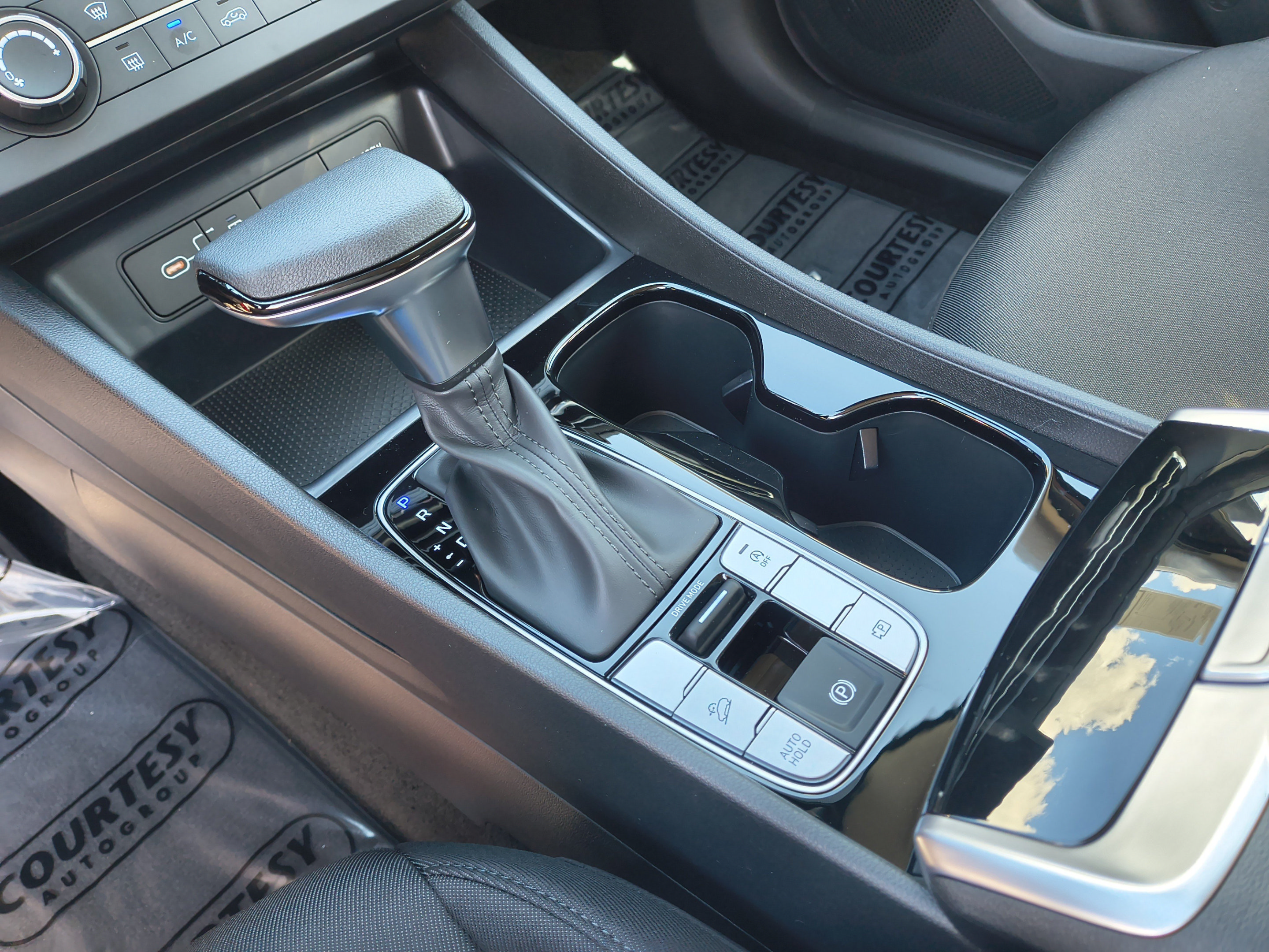 New 2026 Hyundai Tucson SE FWD image 24