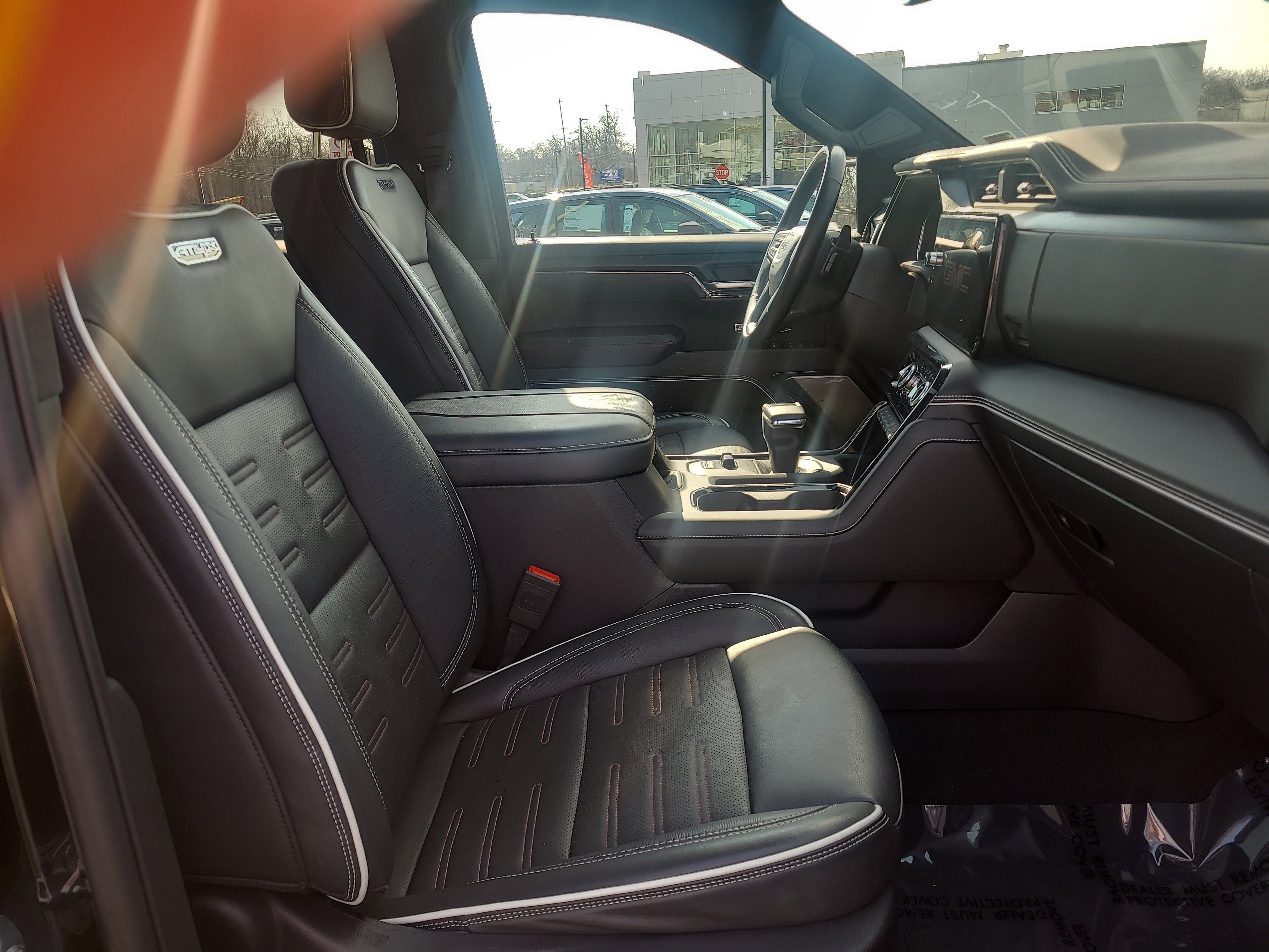 Used 2024 GMC Sierra 1500 AT4X image 18