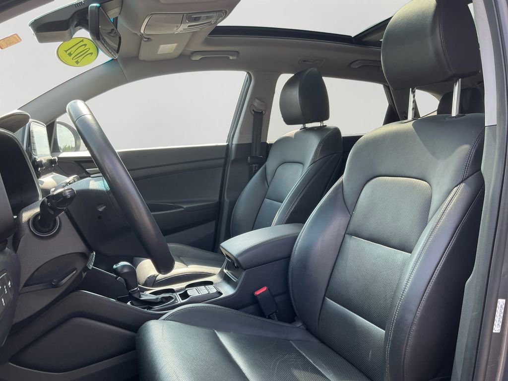 Used 2021 Hyundai Tucson Ultimate w/ Cargo Package image 24