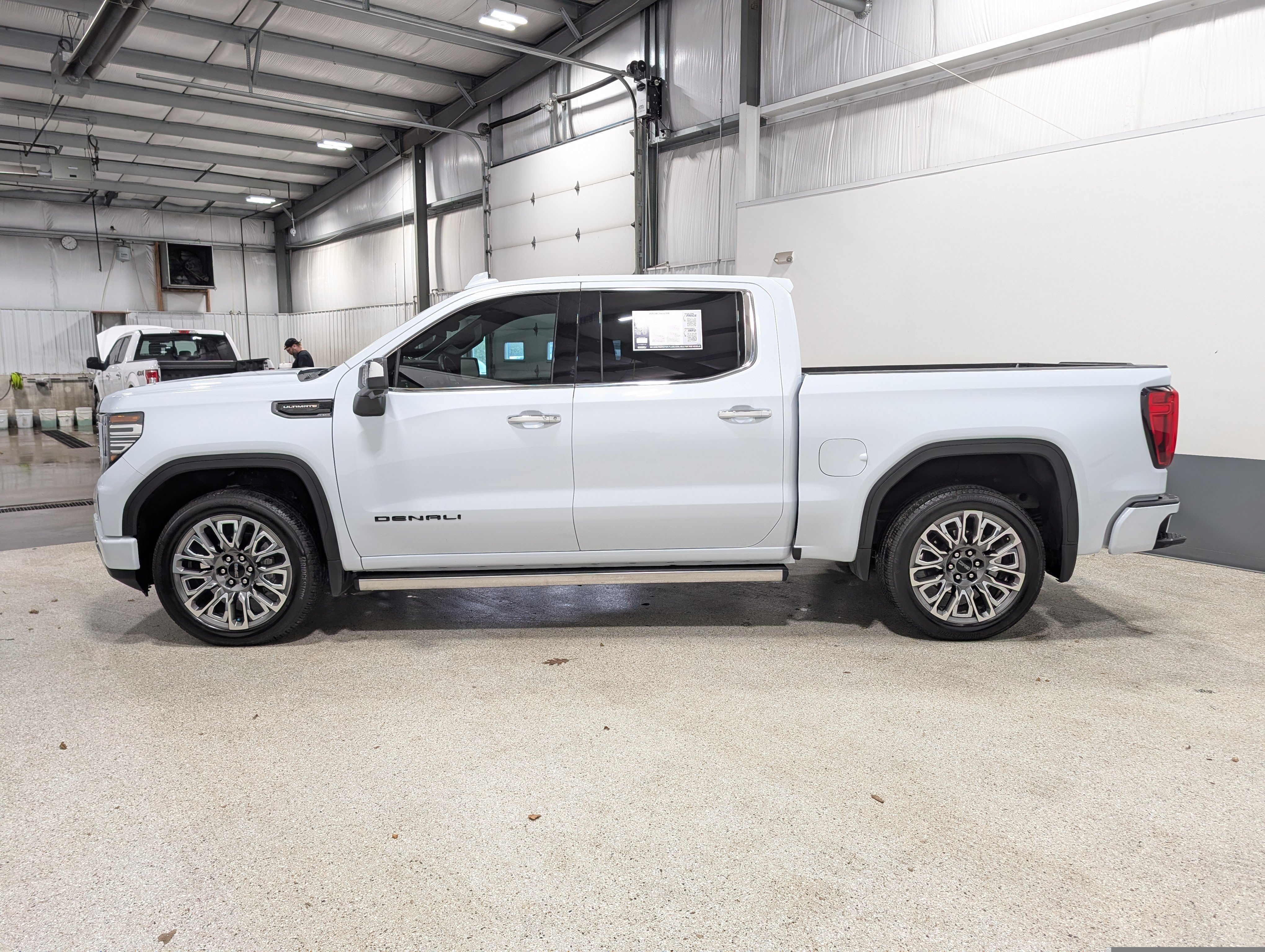 Used 2026 GMC Sierra 1500 Denali Ultimate AWD/4WD image 6