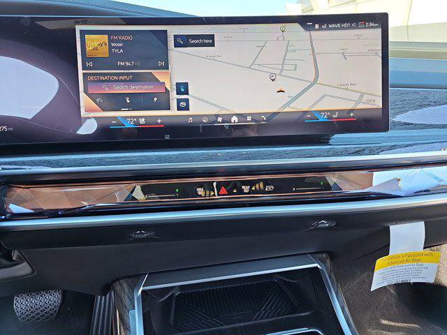 New 2025 BMW i7 eDrive50 w/ Premium Package image 21