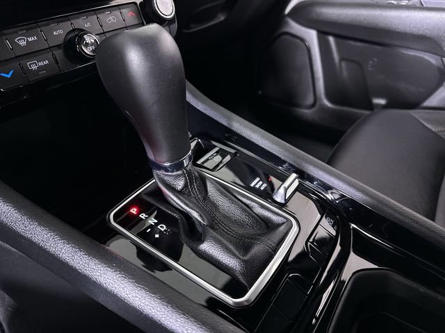 Used 2024 Jeep Compass Limited image 25