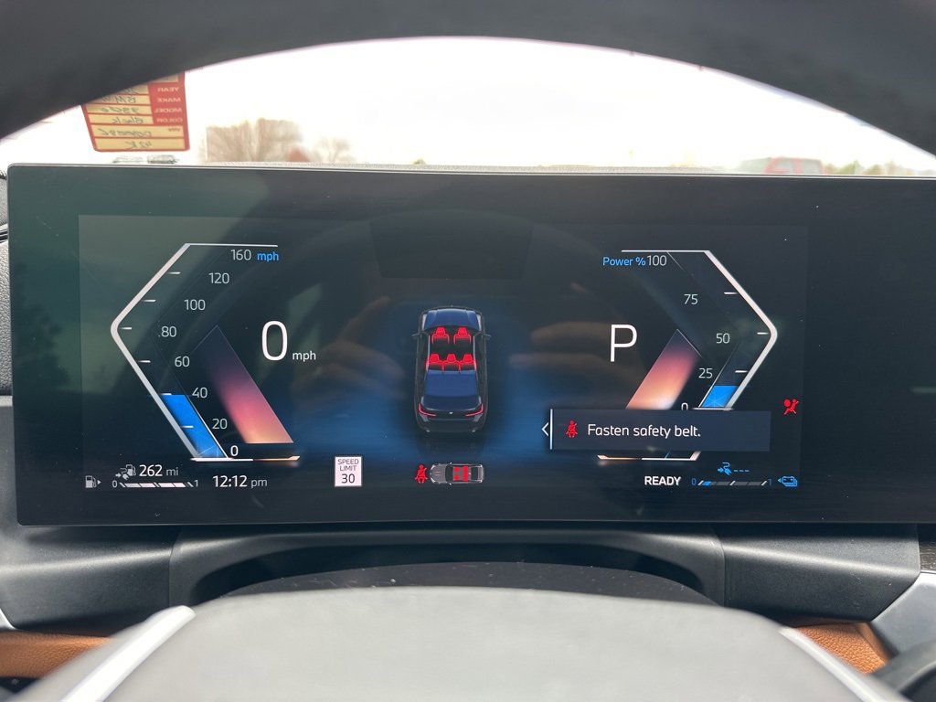 Used 2023 BMW 330e xDrive w/ Driving Assistance Package video 2