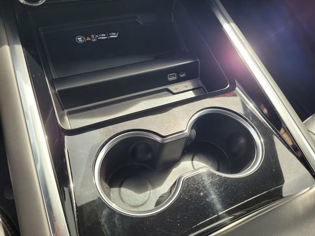 Used 2025 Chevrolet Tahoe LT image 22