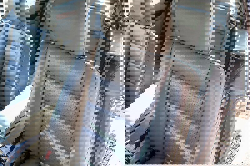 Used 1995 Mercedes-Benz E 320 Convertible image 48