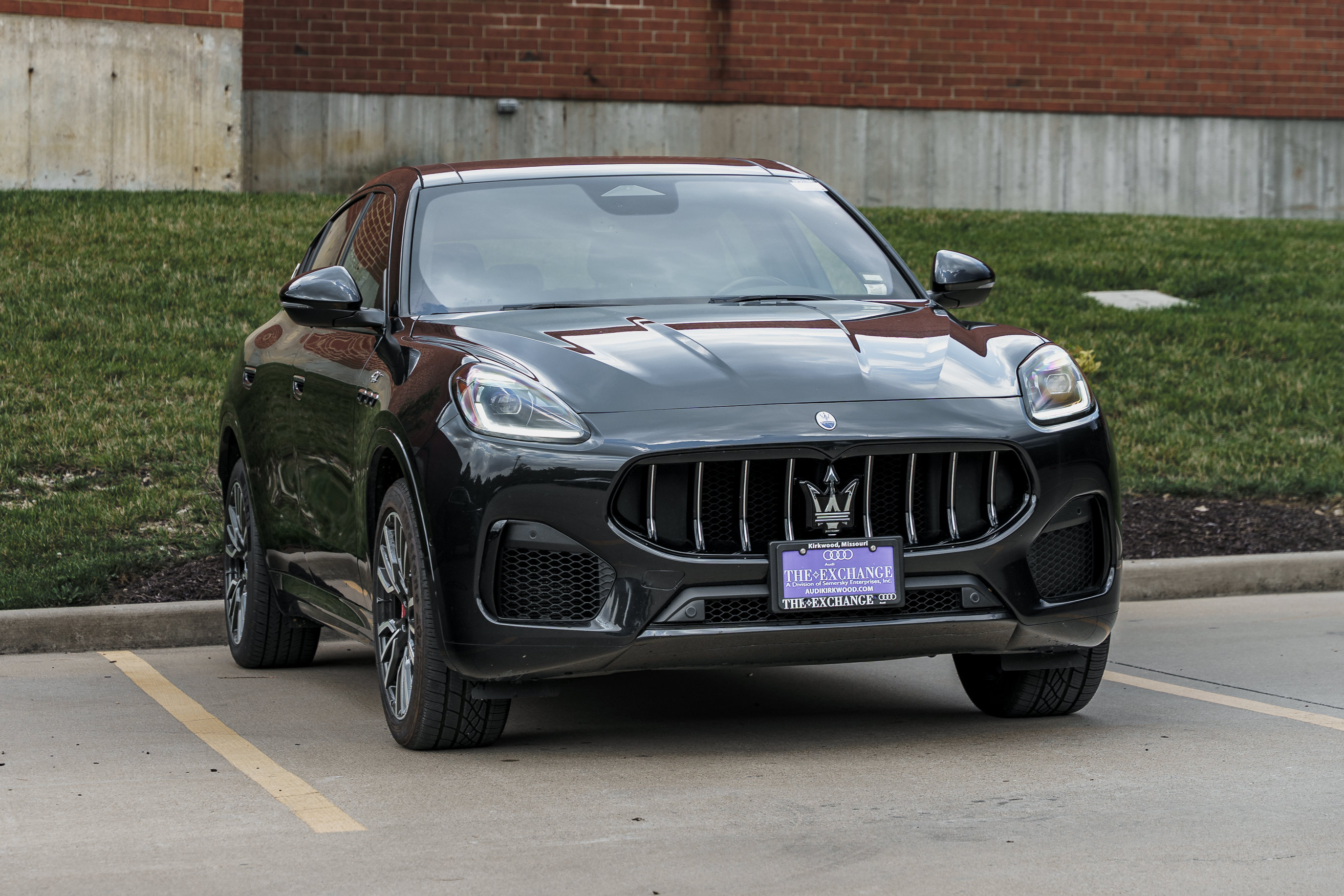 Used 2023 Maserati Grecale GT AWD/4WD image 2