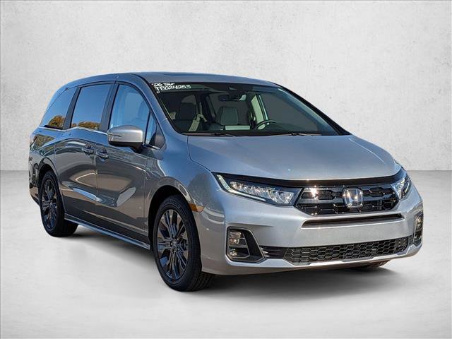 New 2026 Honda Odyssey Touring image 7