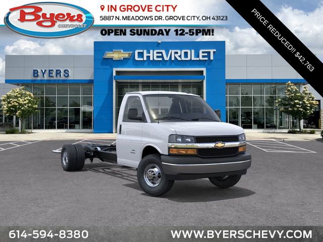 New 2025 Chevrolet Express 3500 w/ Power Convenience Package
