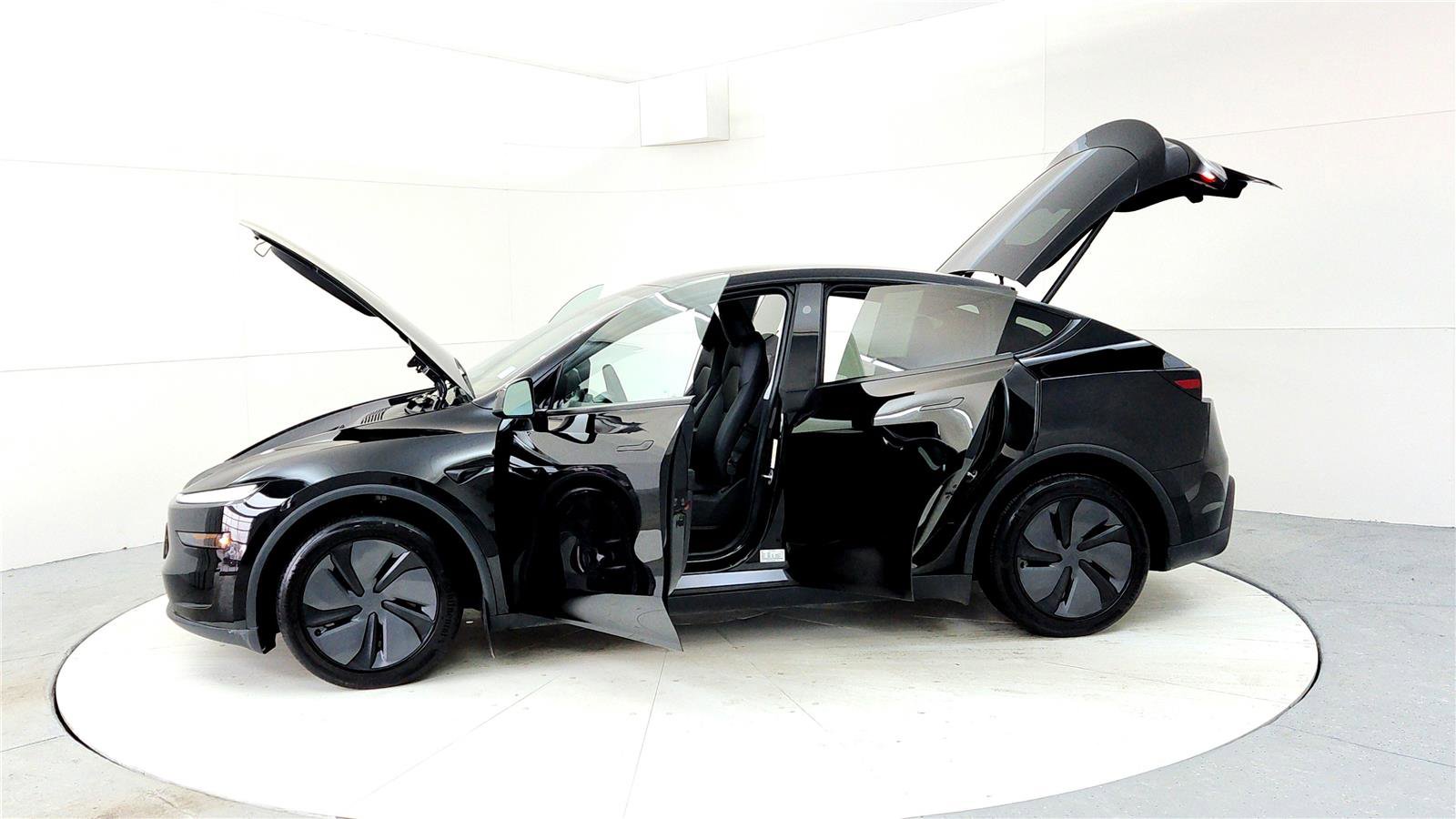 Used 2026 Tesla Model Y Long Range image 10