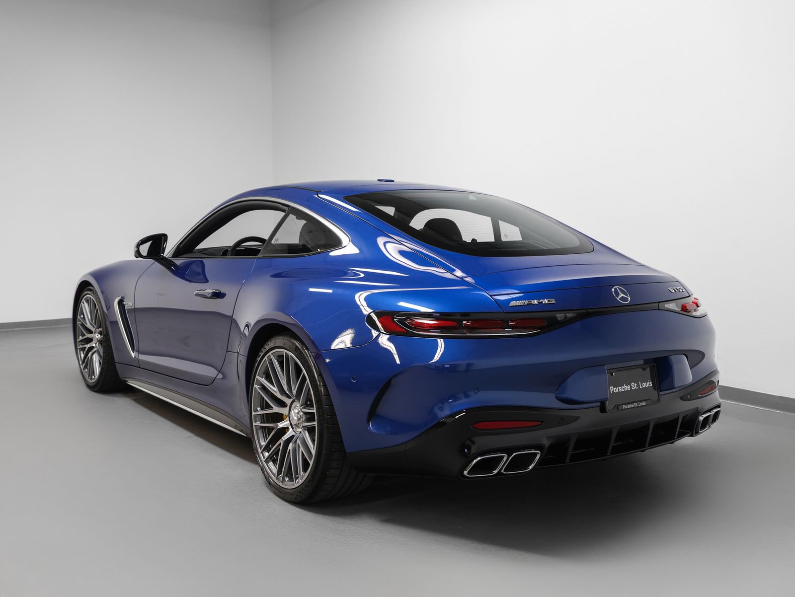 Used 2024 Mercedes-Benz AMG GT 55 image 3