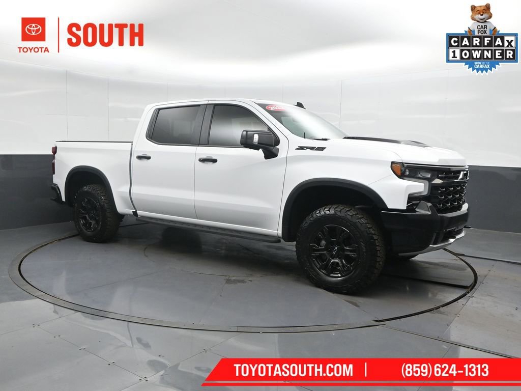 Used 2022 Chevrolet Silverado 1500 ZR2 w/ Technology Package image 4