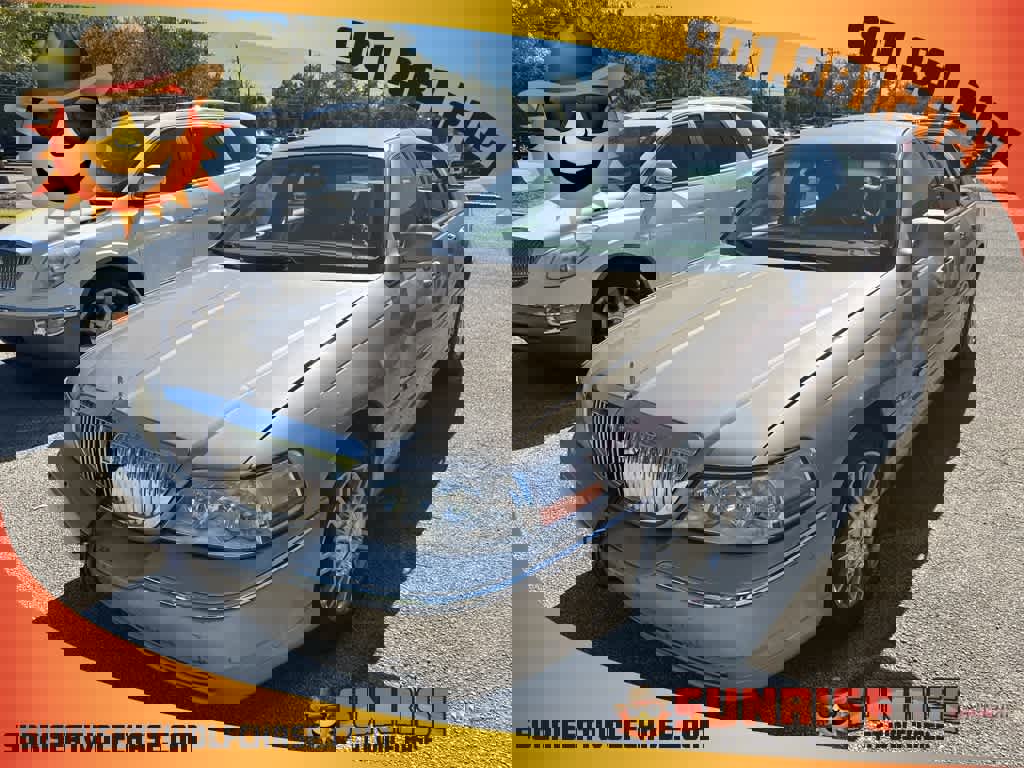 Used 2008 Lincoln Town Car Signature Limited