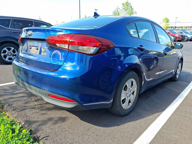 Used 2017 Kia Forte LX FWD image 6